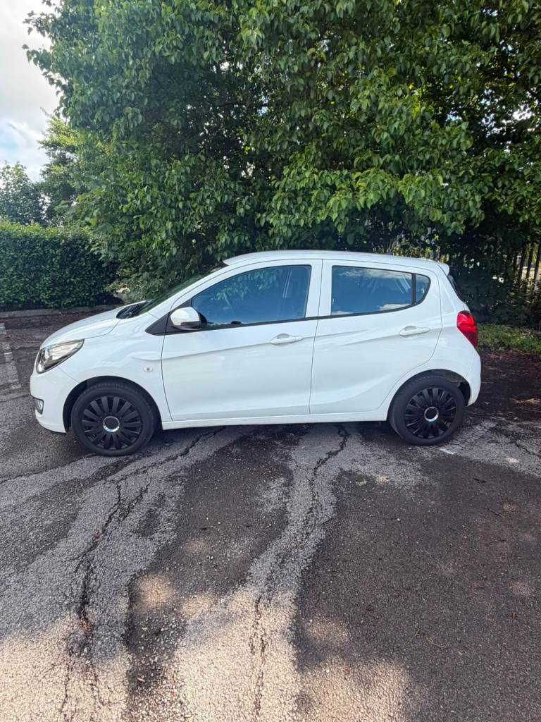 Vauxhall, VIVA, Hatchback, 2015, Manual, 999 (cc), 5 doors