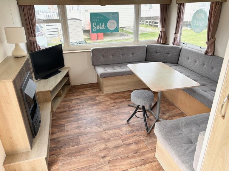 STATIC CARAVAN FOR SALE - BARMOUTH SUNNY SANDS SITE FEES £2995 FIXED FOR 3 YEARS