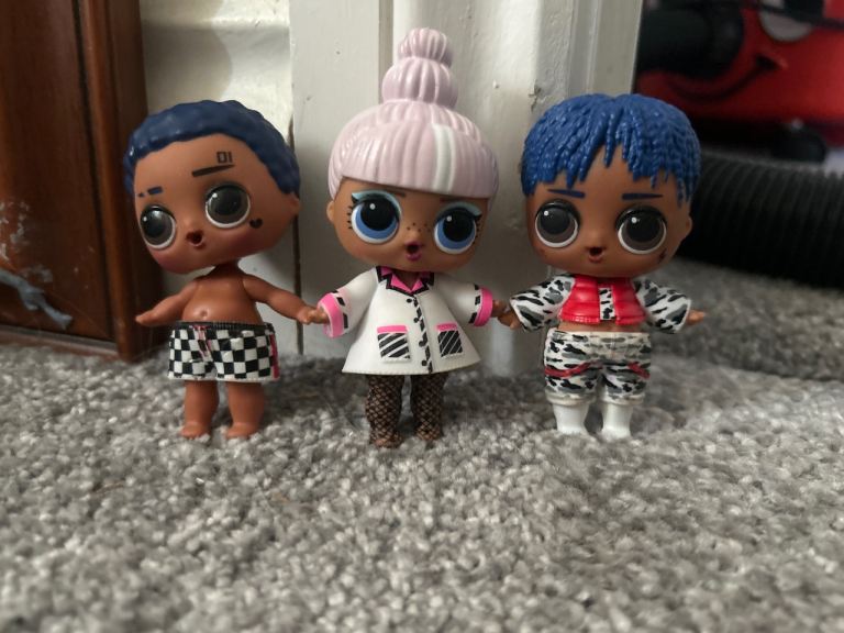 LOL dolls 