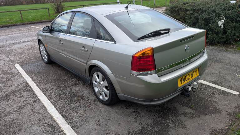 Vauxhall, VECTRA, Hatchback, 2002, Manual, 3175 (cc), 5 doors