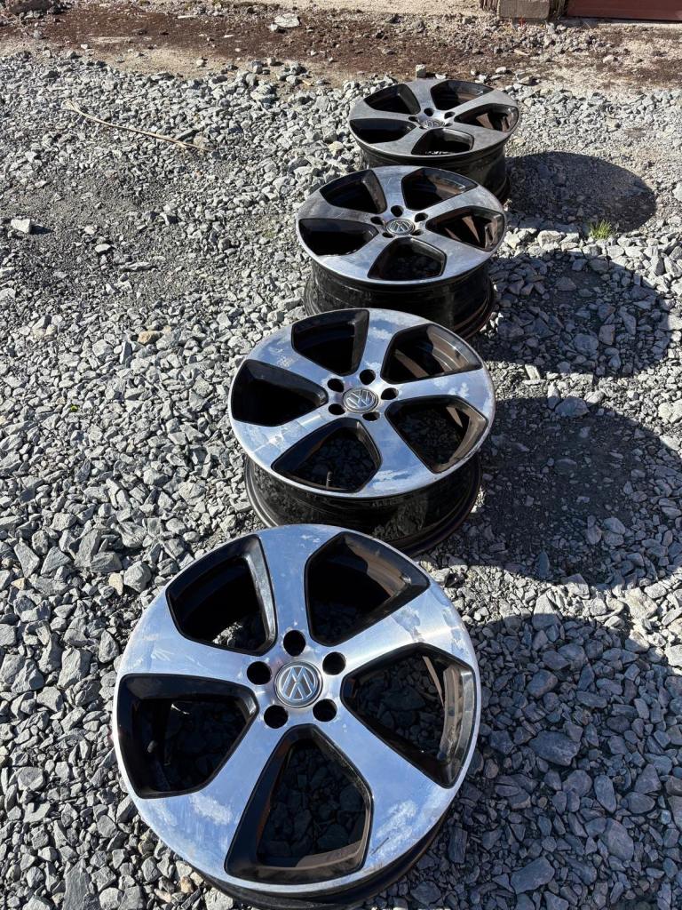 Genuine 18 Inch VW Mk7 Golf GTI Alloys x4