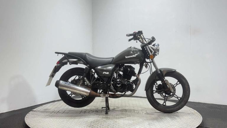 Lexmoto ZSB 2020 RUNNING PROJECT BIKE SPARES OR REPAIR 125CC LEARNER