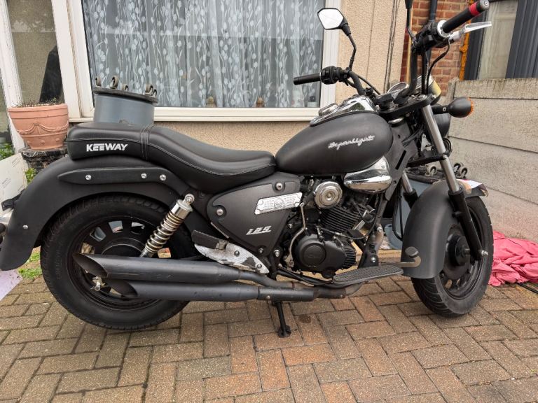 Keeway, SUPERLIGHT, 2016, 125 (cc)