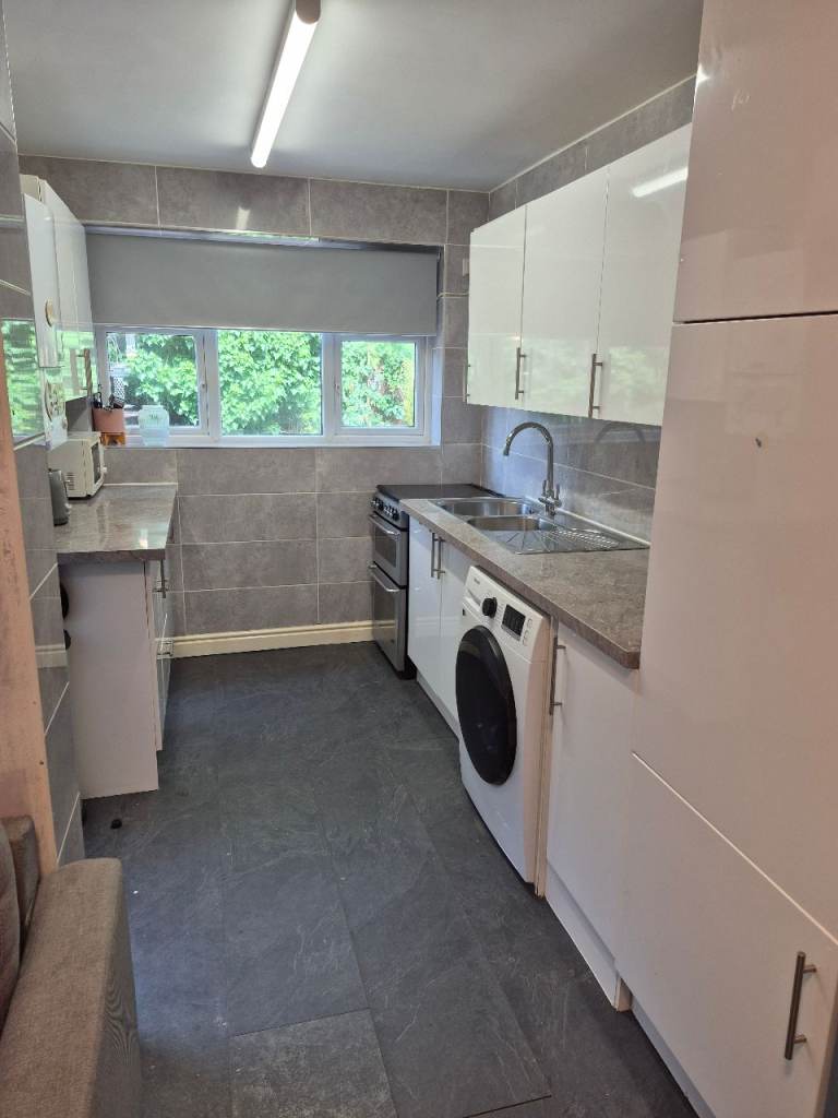 3 bed student Fallowfield bills included