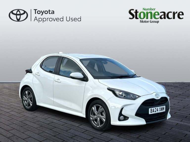 2024 Toyota Yaris 1.5 VVT-h Icon Hatchback 5dr Petrol Hybrid E-CVT Euro 6 (s/s) (116 ps) HATCHBAC...