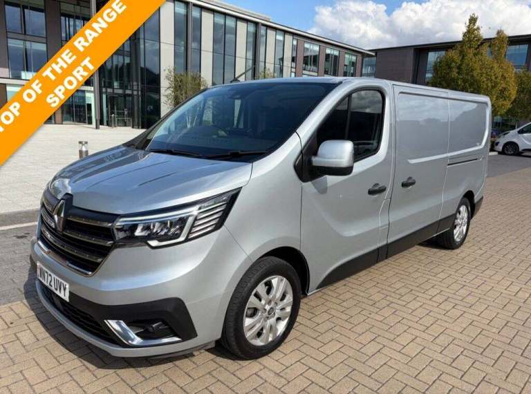 2022 Renault Trafic LL30 SPORT 2.0DCiBlue EU6 S/S L2 H1 130ps *AIRCON*SATNAV*ALLOYS*SENSORS*E/P P...