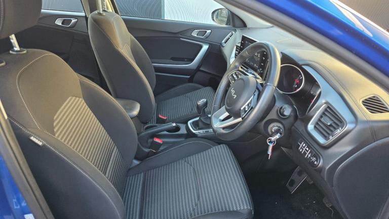 2023 Kia XCeed 1.5T GDi ISG 2 5dr HATCHBACK PETROL Manual