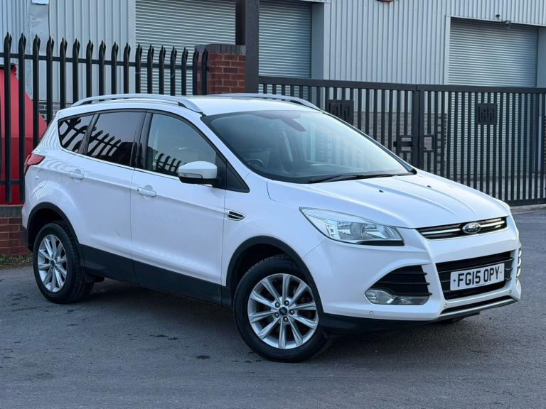 2015 Ford Kuga 2.0 TDCi 180 Titanium 5dr HATCHBACK Diesel Manual