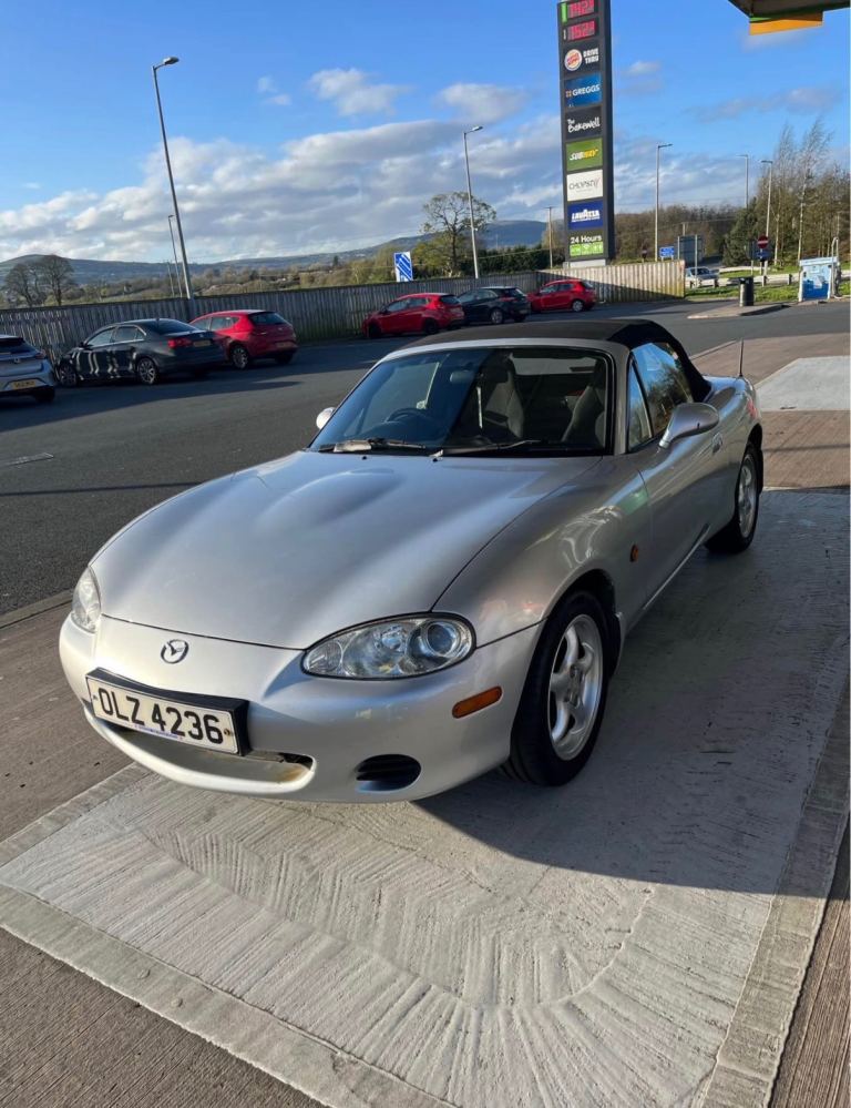Mazda, MX-5, Convertible, 2005, Manual, 1839 (cc), 2 doors