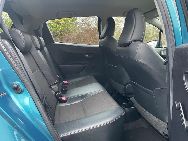 2012 Toyota Yaris 1.33 VVT-i SR 5dr Multidrive S HATCHBACK PETROL Automatic