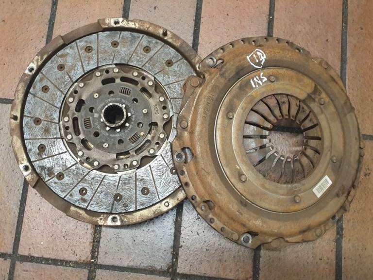 Vauxhall Insignia 2.0 CDTI Flywheel And Clutch 2010