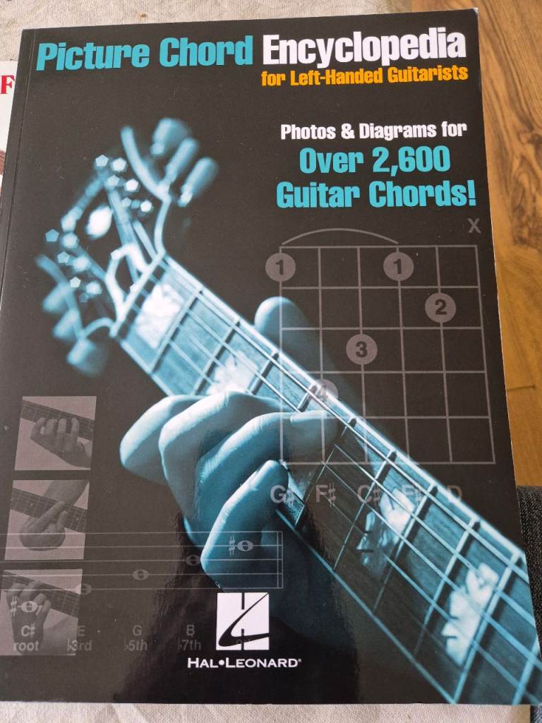 PICTURE CHORD ENCYCLOPEDIA 