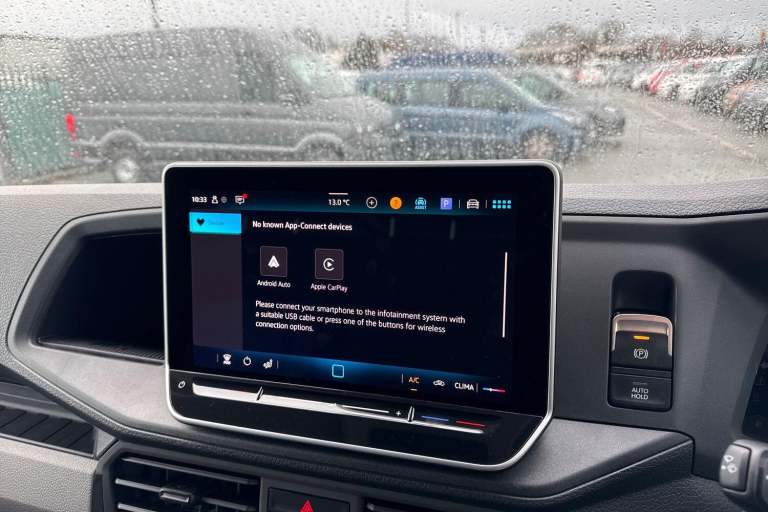 2025 Volkswagen Crafter 2.0 TDI 140PS Commerce Plus High Roof Van PANEL VAN DIESEL Manual