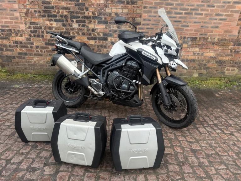 Triumph Explorer XC 1200, 1215 Adventure, Full luggage