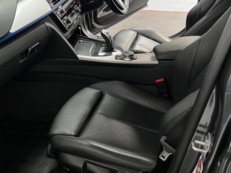 2017 BMW 3 Series 320d M Sport 4dr Step Auto SALOON DIESEL Automatic