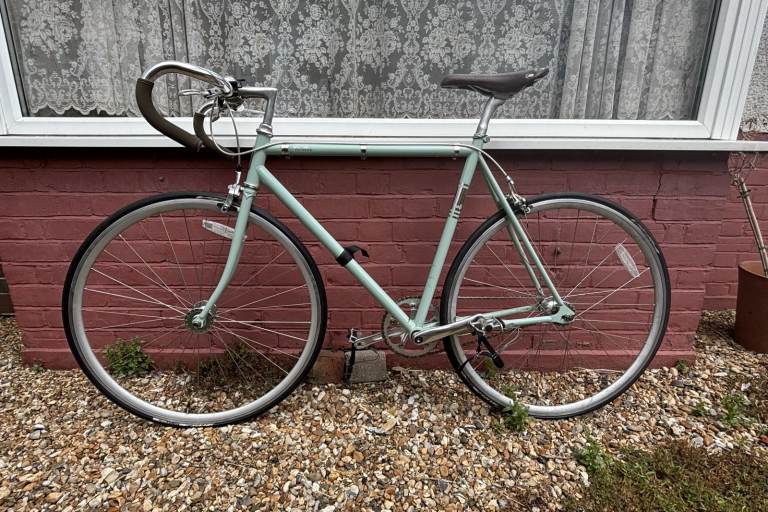 Fuji Feather single-speed road bike, 58cm, mint green