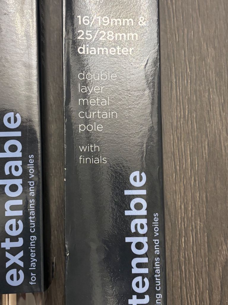 Extendable double lever curtain poles 2sets