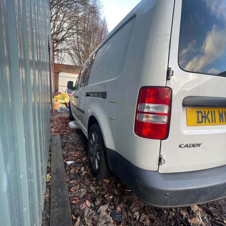 Volkswagen, CADDY MAXI, Panel Van, 2011, Manual, 1598 (cc)