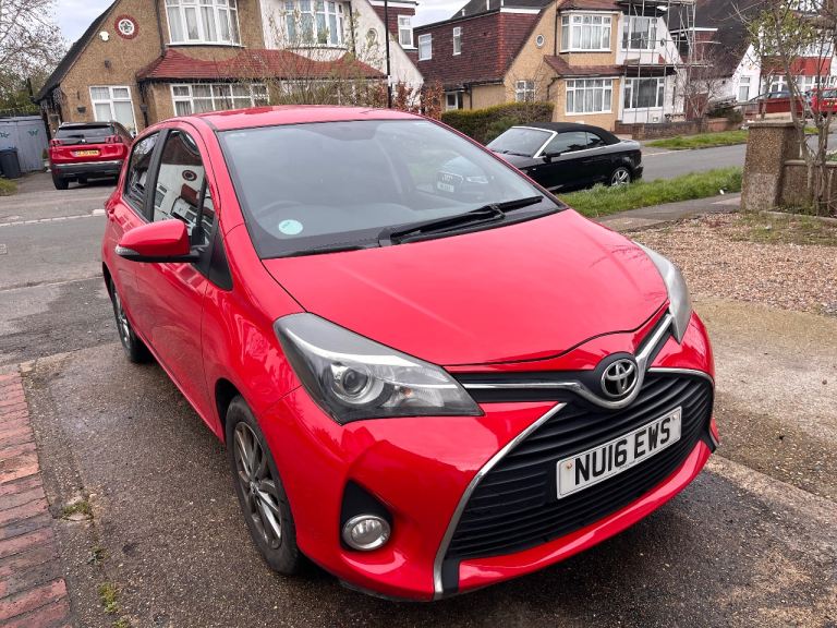 2016 Toyota Yaris Icon Red Manual