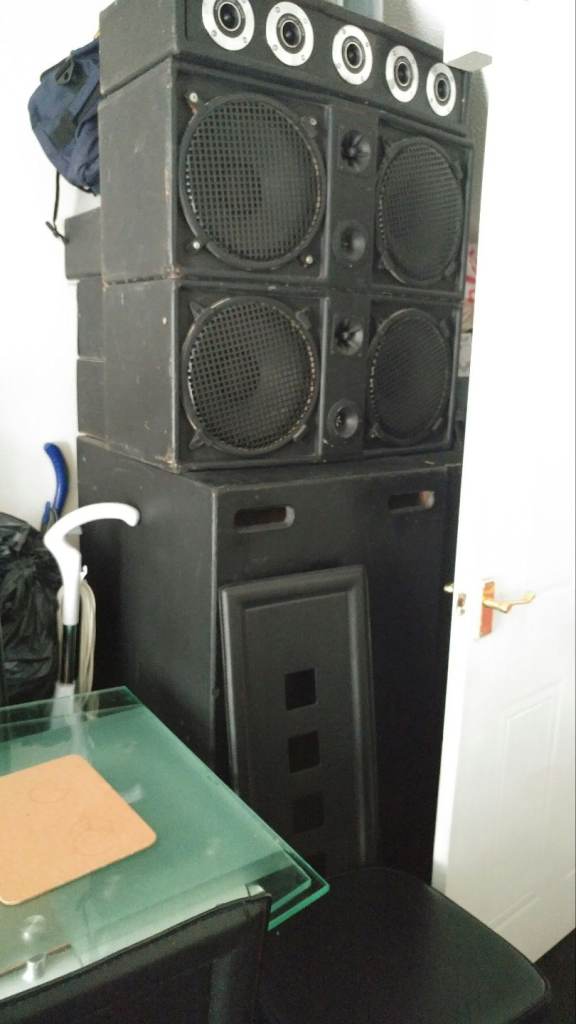 Speakers system 12s