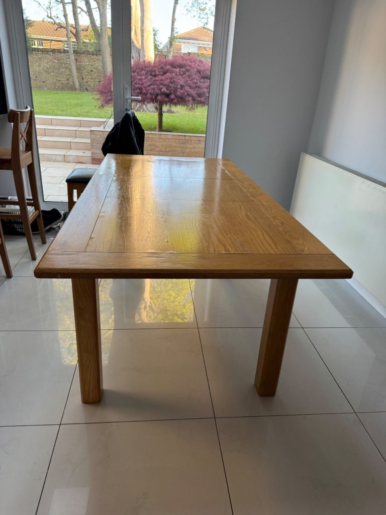 6 seater Oak wood Dining table with 4 chairs 