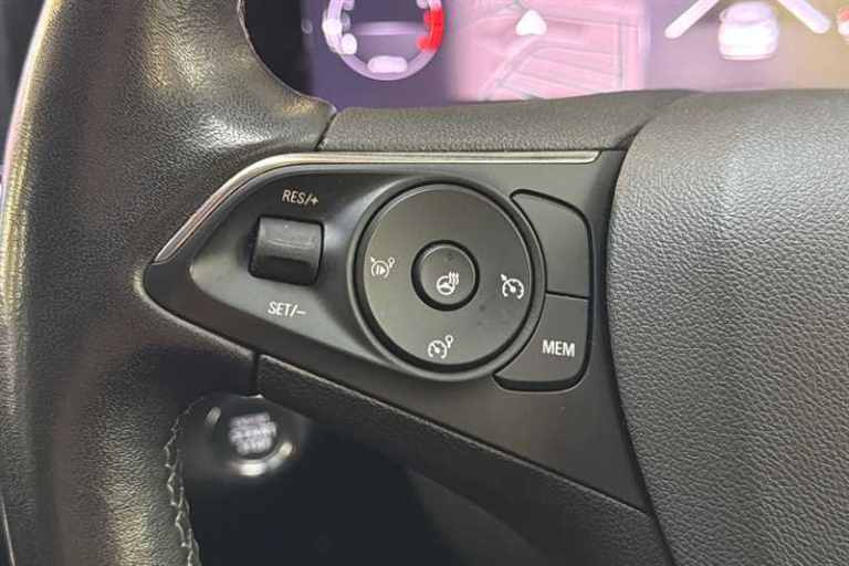 2023 Vauxhall Grandland 1.2 Turbo Ultimate 5dr HATCHBACK PETROL Manual