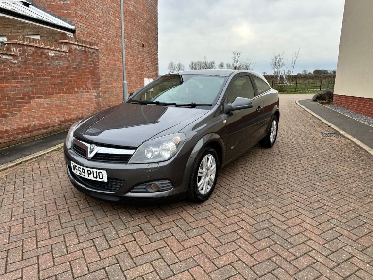 Vauxhall, ASTRA, Hatchback, 2010, Manual, 1598 (cc), 3 doors