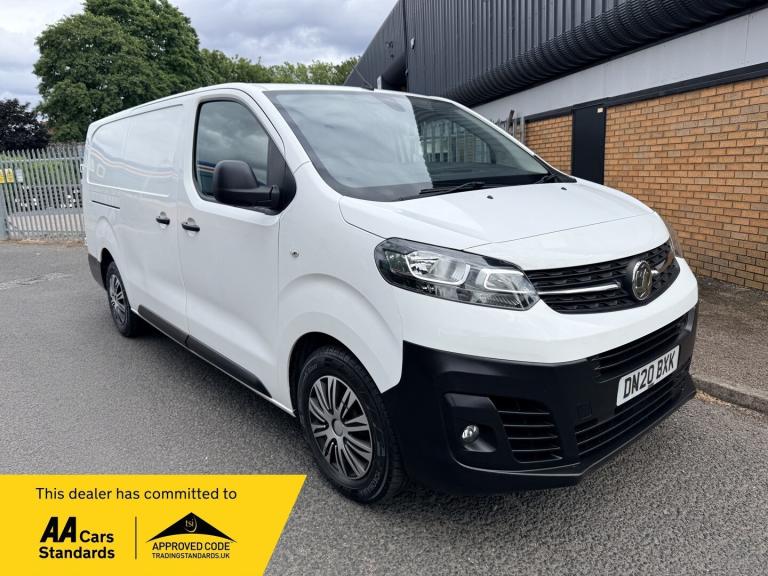 VAUXHALL VIVARO 2.0 Turbo D 3100 Dynamic 2020
