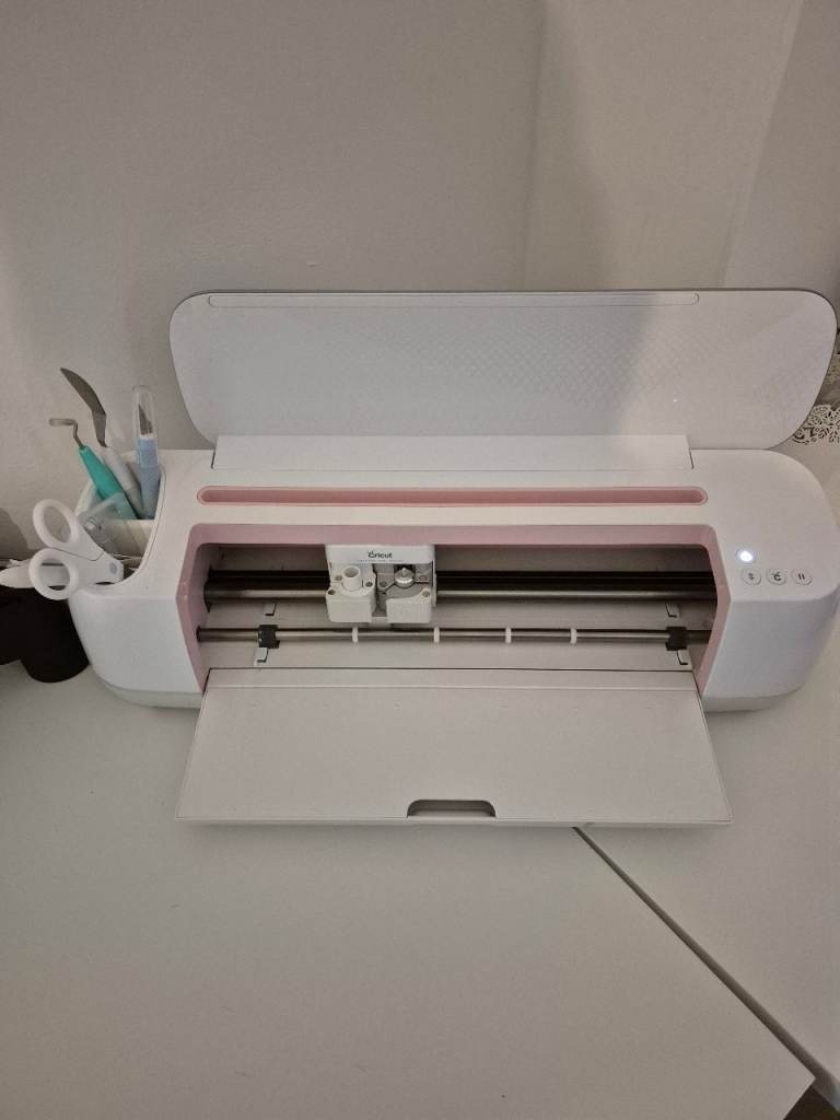 Pink cricut maker