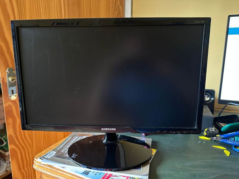 22" Samsung S22C150N Computer Monitor – Good Condition