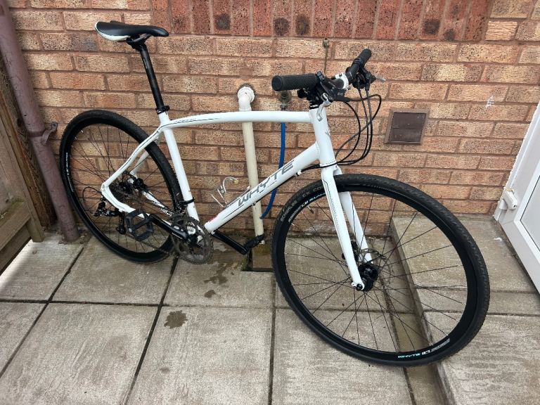 Whyte Cambridge bike