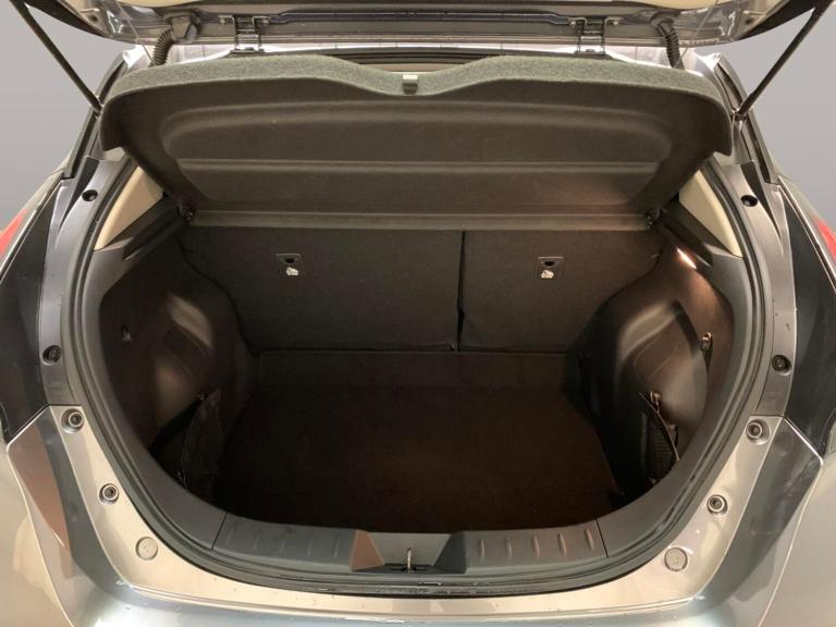 2024 Nissan Leaf 110kW N-Connecta 39kWh 5dr Auto HATCHBACK ELECTRIC Automatic