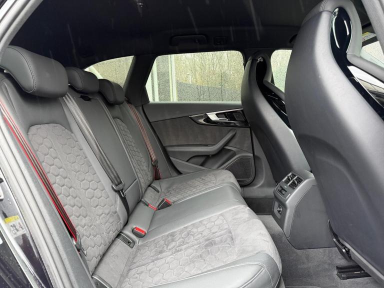  Audi RS4 Avant 2.9 TFSI V6 Competition Estate 5dr Petrol Tiptronic quattro Euro 6 (s/s) (4 Petro...