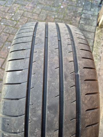 1 x Toyo Proxes R51A 215/45R18 89W tyre - more details to