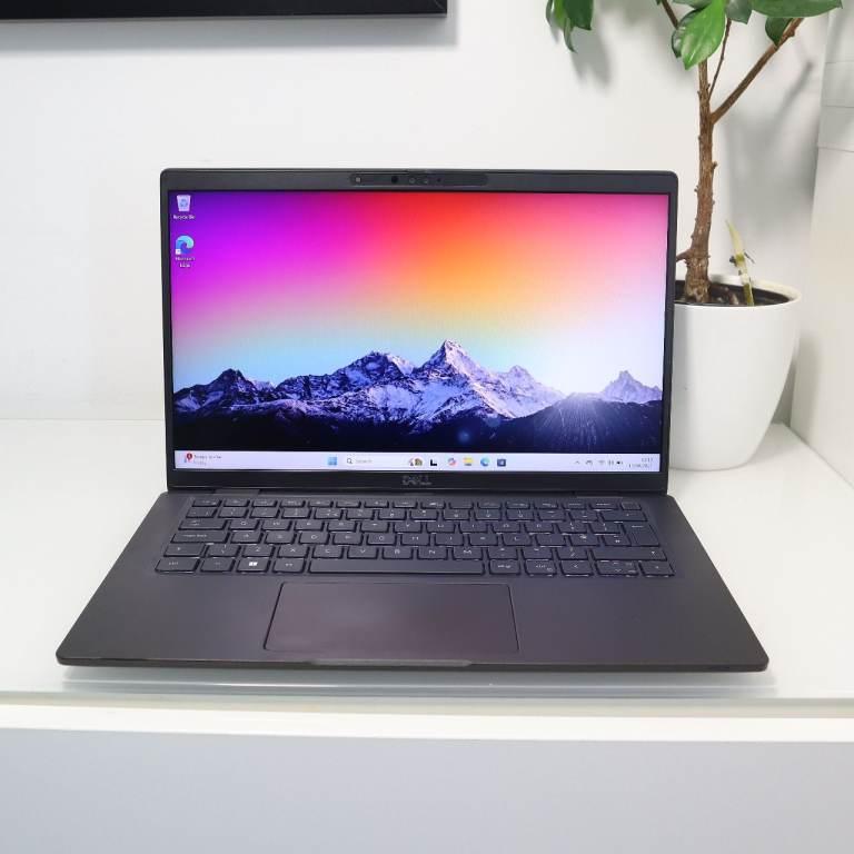 Touchscreen Dell Latitude 7430/ 16GB RAM/ i5 12th Gen/ 256GB NVMe SSD/ Windows 11