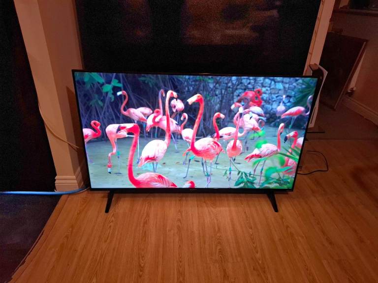 Smart 55 inch UHD 4K frameless LED TV