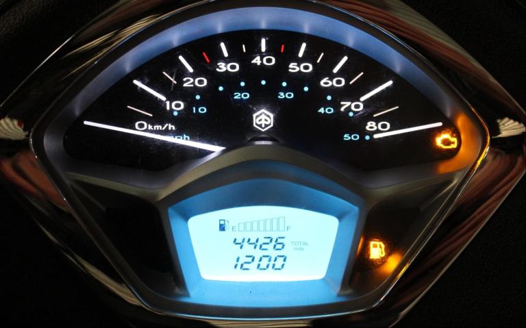 2024 74 PIAGGIO LIBERTY 50 MOPED SCOOTER PROJECT TRADE SALE STOLEN RECOVERED