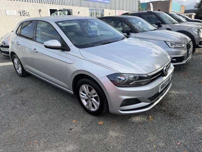 2018 Volkswagen Polo 1.0 TSI SE Hatchback Petrol Manual