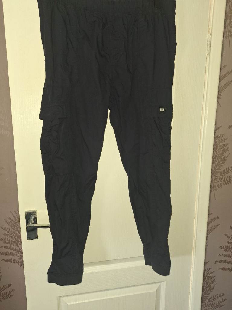Weekend Offender Navy cargo trousers 