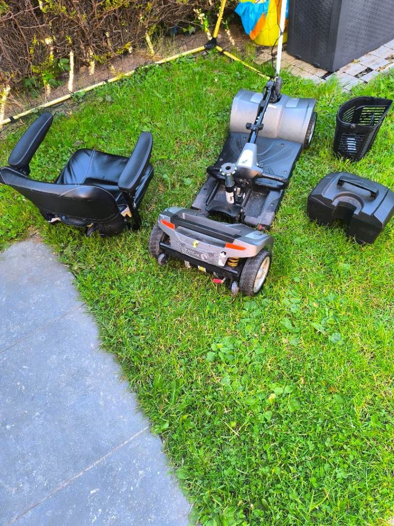 Mobility scooter with suspension  can deliver 