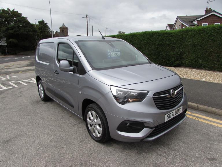 2021 Vauxhall Combo 2000 1.5 Turbo D 100ps H1 Griffin Van PANEL VAN Diesel Manual