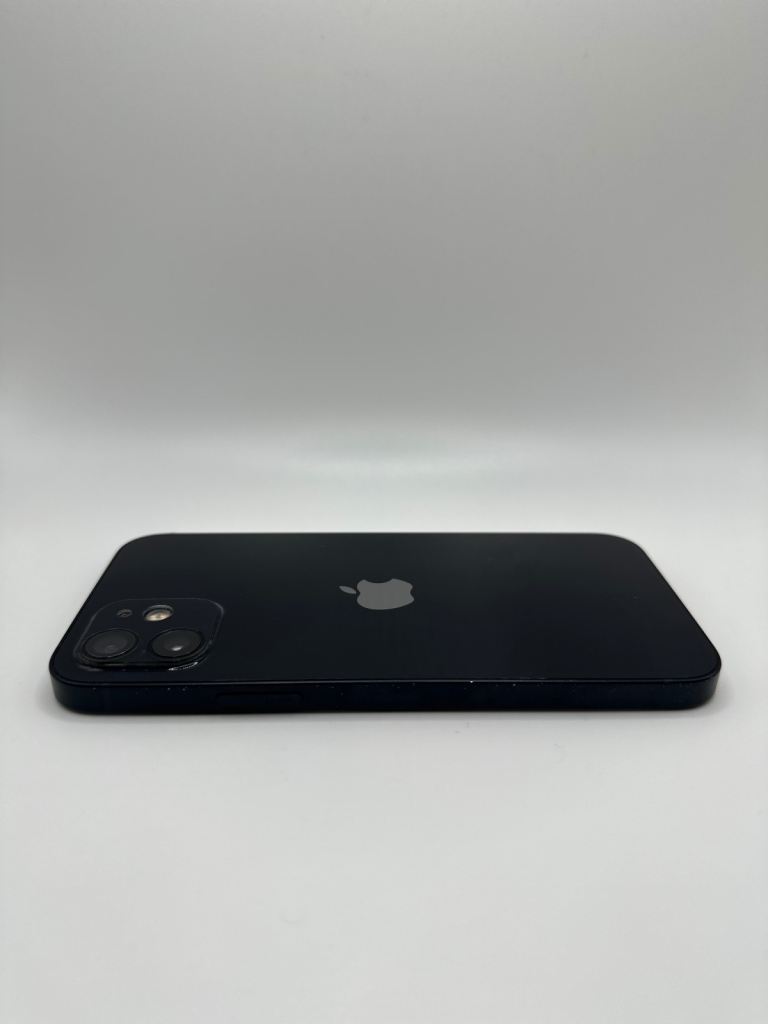 PRISTINE: Apple iPhone 12, 64gb, Black (UNLOCKED)