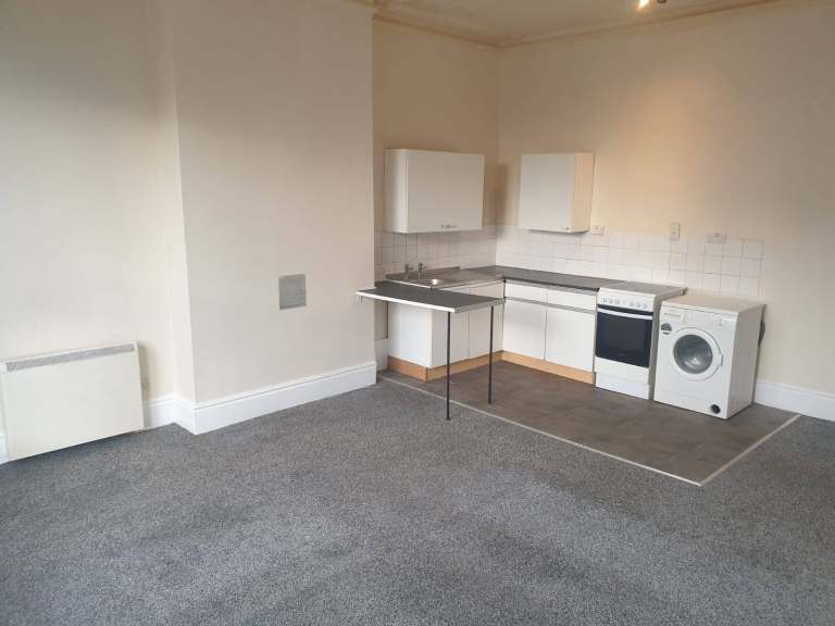 1 Bedroom flat available to rent 