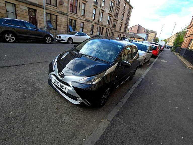 Toyota, AYGO, Hatchback, 2016, Manual, 998 (cc), 5 doors