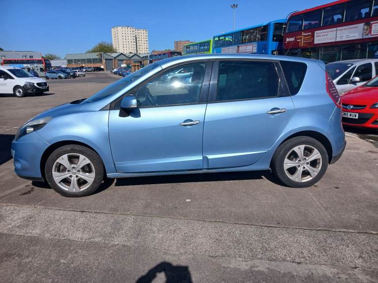 Renault, SCENIC, MPV, 2011, Manual, 1598 (cc), 5 doors