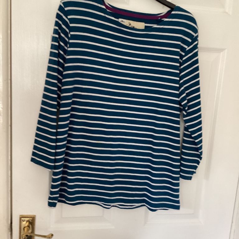 Long sleeve top