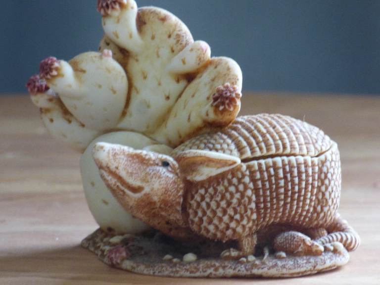 Armadillo Trinket Box