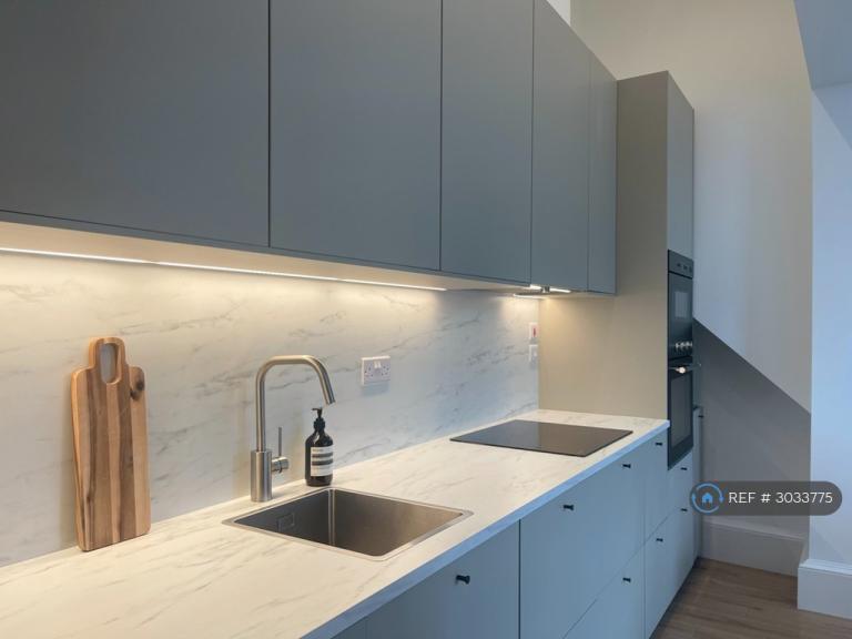 2 bedroom flat in Woodburn Place, Edinburgh, EH10 (2 bed) (#3033775)