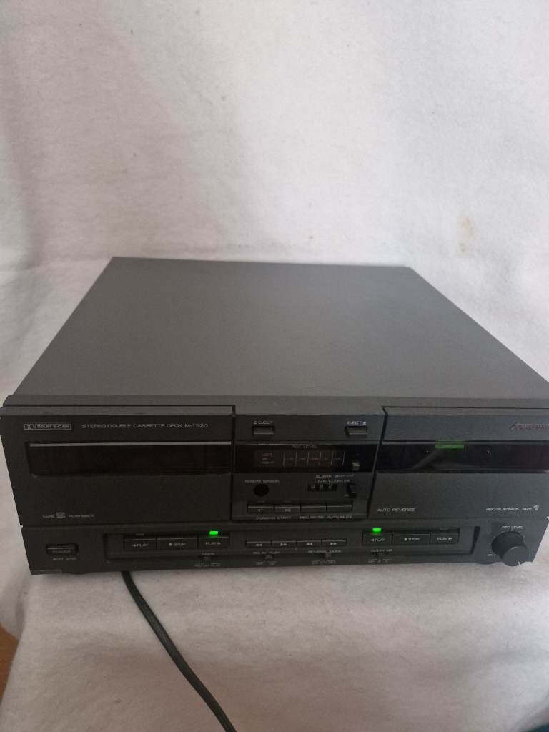 Mitsubishi double casette deck