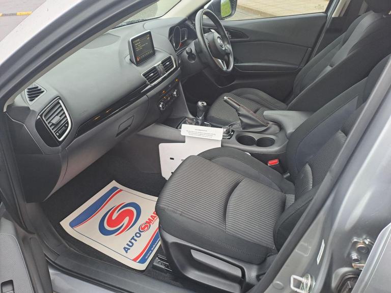 2016 Mazda Mazda3 2.0 SE-L Nav 5dr HATCHBACK PETROL Manual